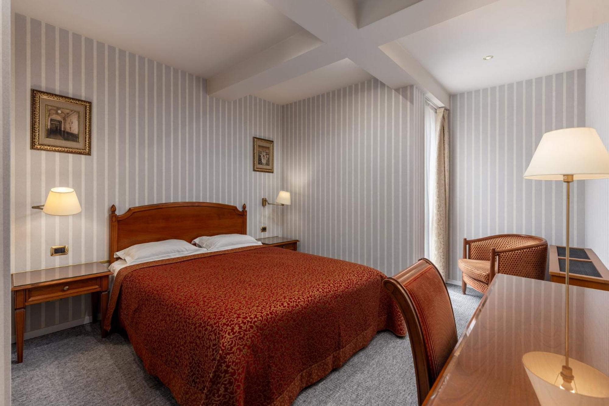 The Benjamin House Hotel Riga Bagian luar foto