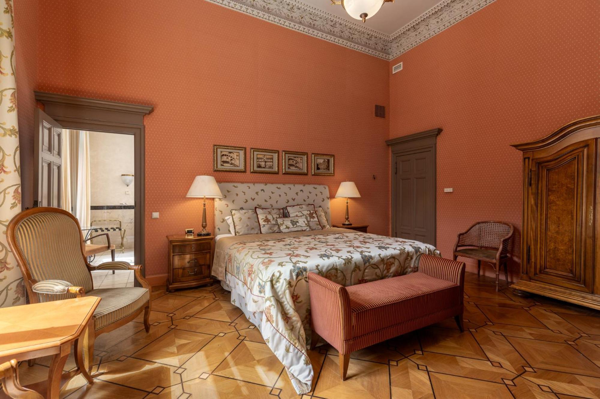 The Benjamin House Hotel Riga Bagian luar foto