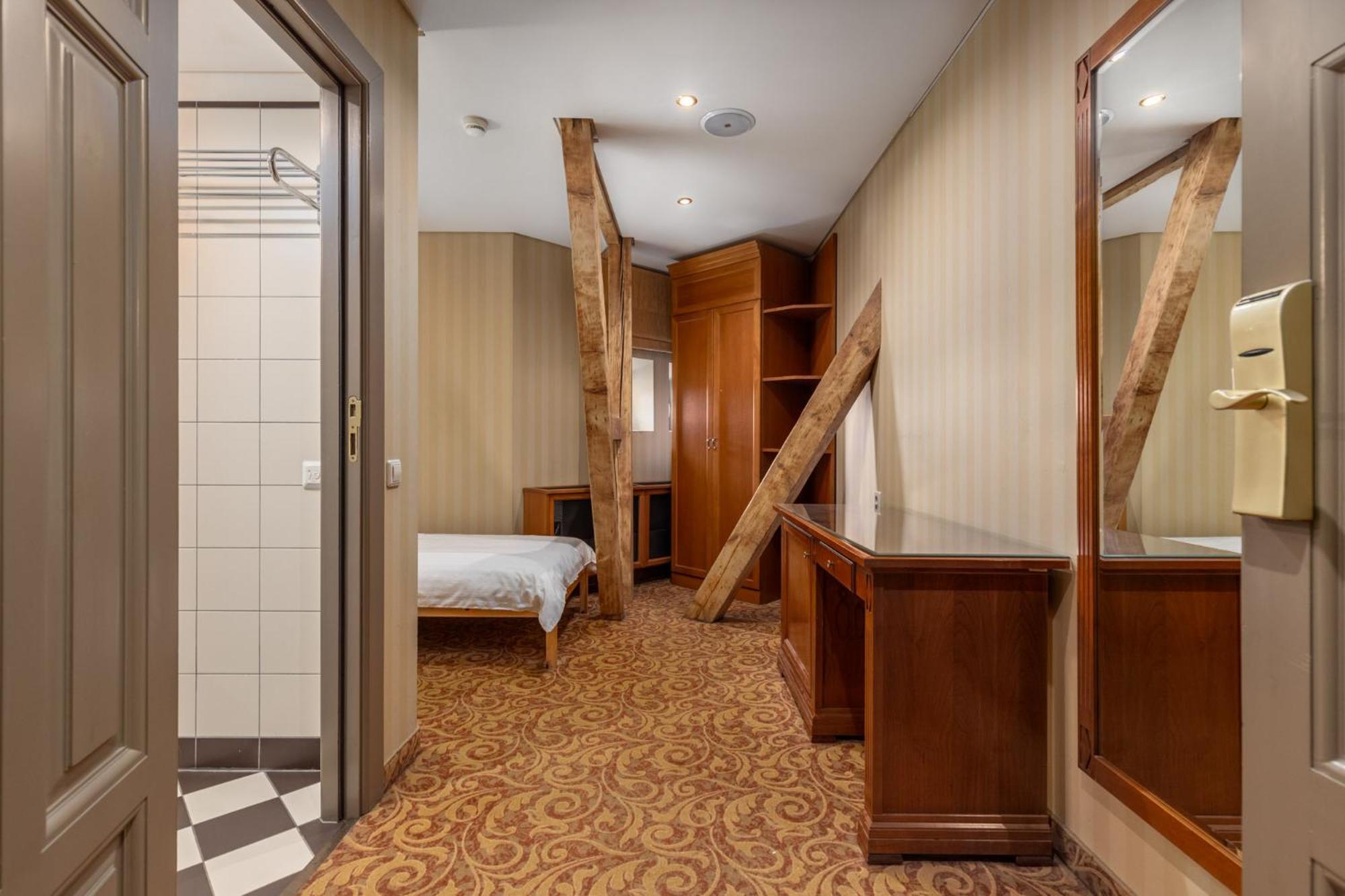 The Benjamin House Hotel Riga Bagian luar foto