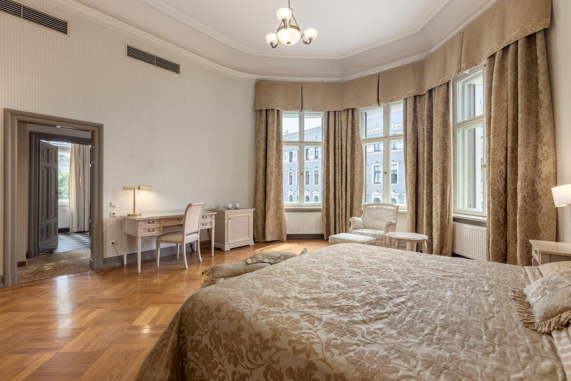 The Benjamin House Hotel Riga Ruang foto