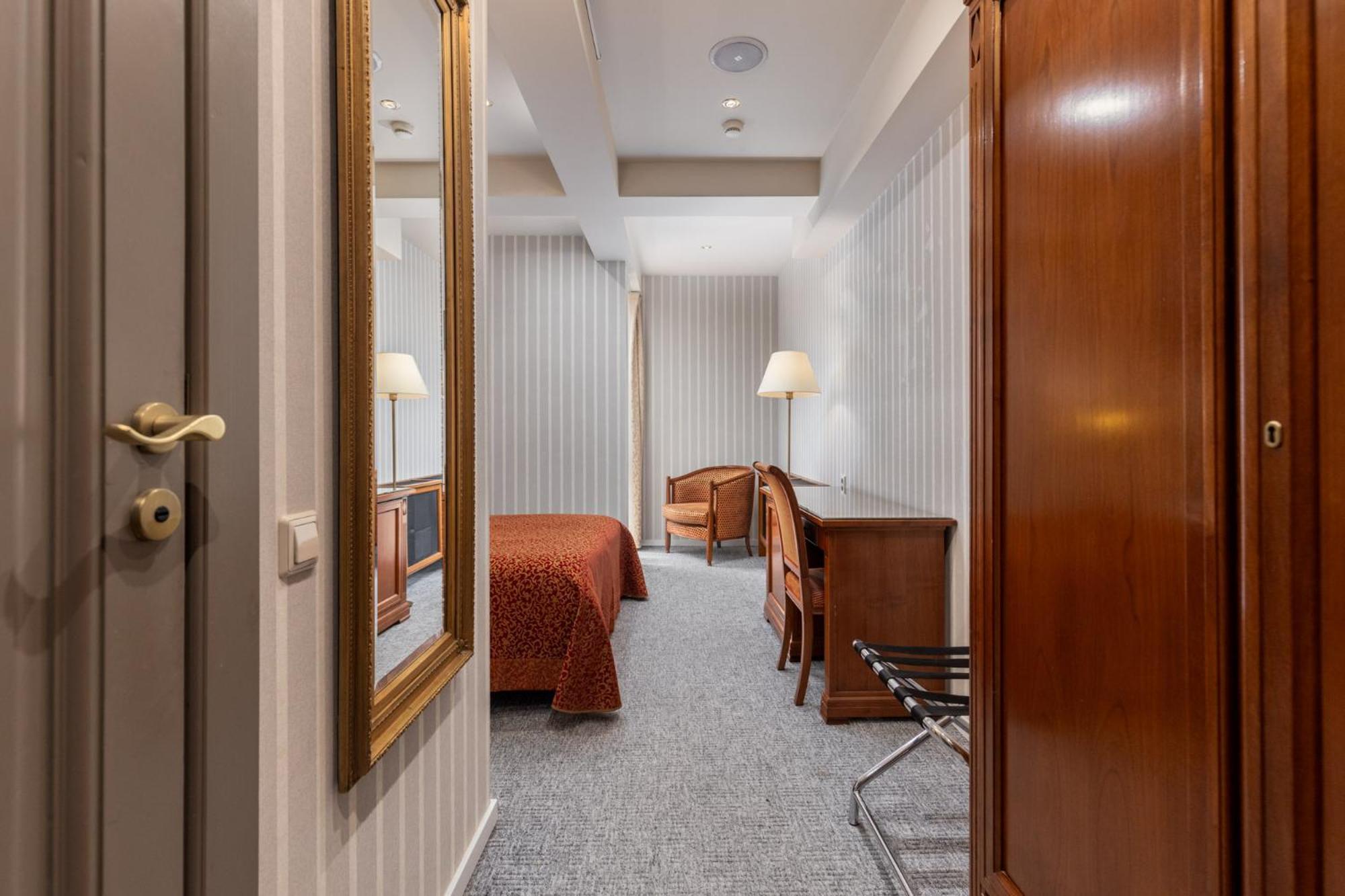 The Benjamin House Hotel Riga Ruang foto