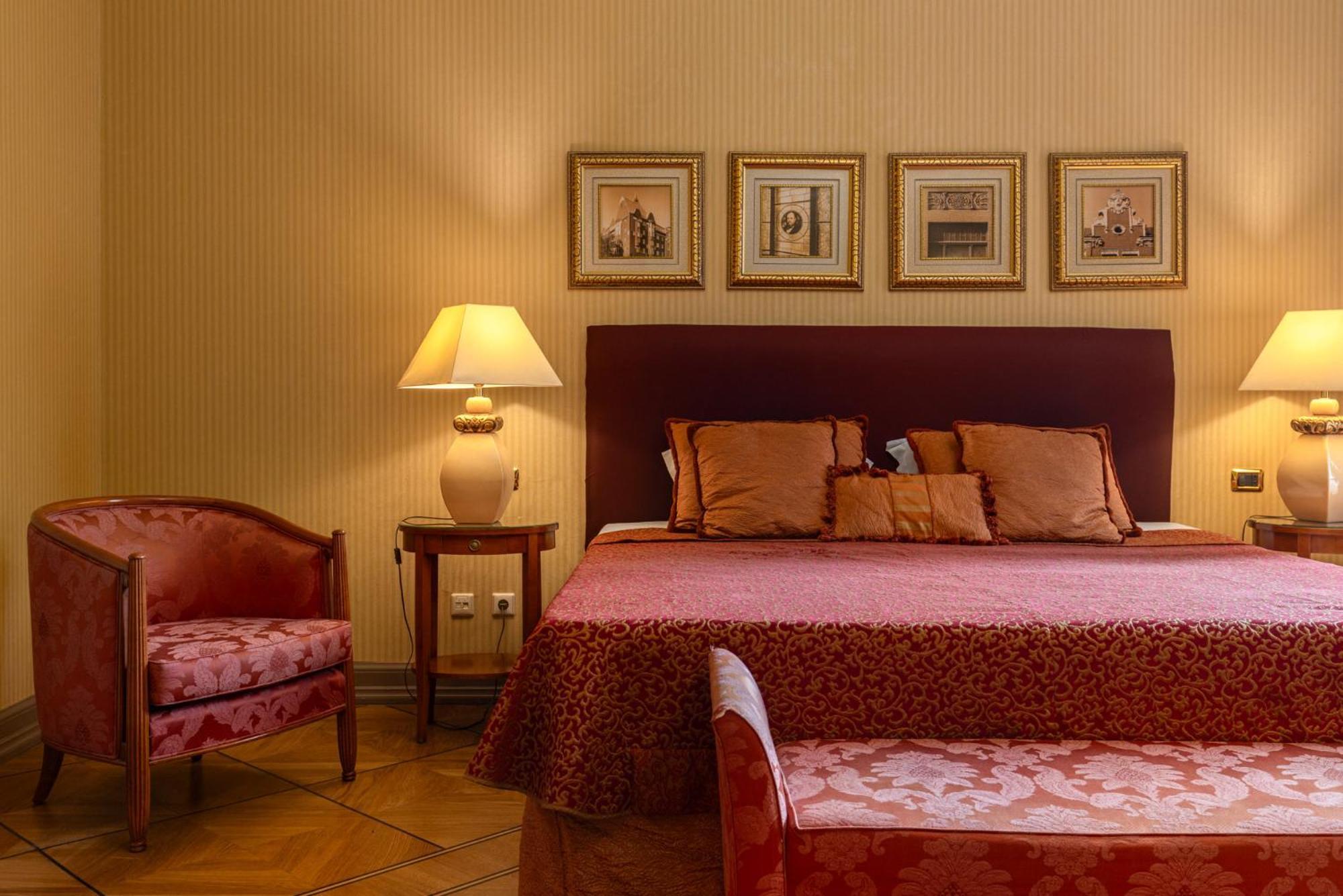 The Benjamin House Hotel Riga Bagian luar foto
