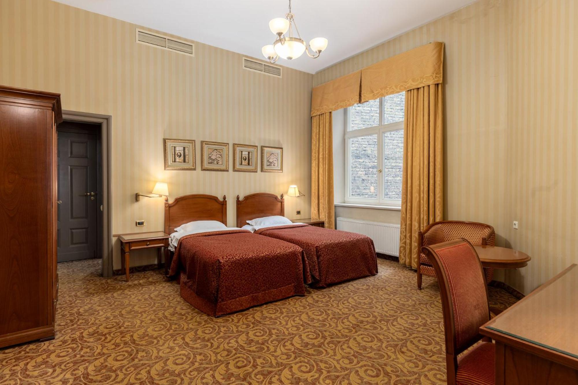 The Benjamin House Hotel Riga Ruang foto